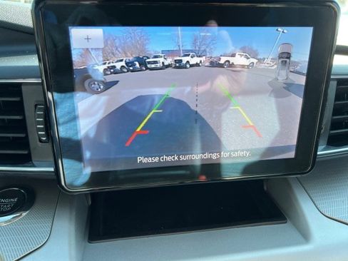 Certified 2022 Ford Explorer XLT w/ Equipment Group 202A image 13