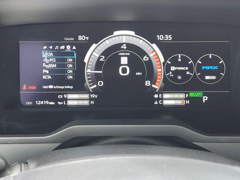 Used 2025 Toyota Sequoia Platinum image 16