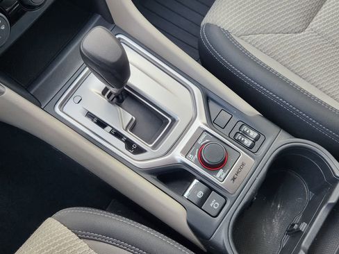 Used 2023 Subaru Forester Premium image 20