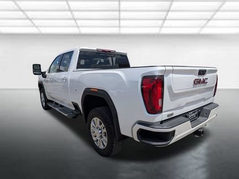 Certified 2022 GMC Sierra 2500 Denali AWD/4WD image 2