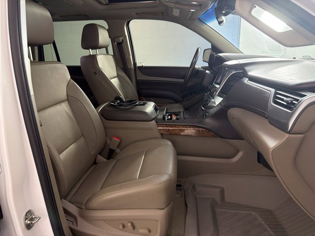 Used 2017 Chevrolet Tahoe Premier AWD/4WD image 35