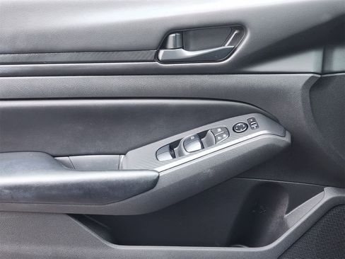 Used 2023 Nissan Altima 2.5 S image 22