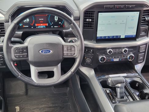 Used 2021 Ford F150 Lariat w/ FX4 Off-Road Package AWD/4WD image 26