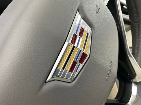 Certified 2023 Cadillac XT6 Premium Luxury image 39