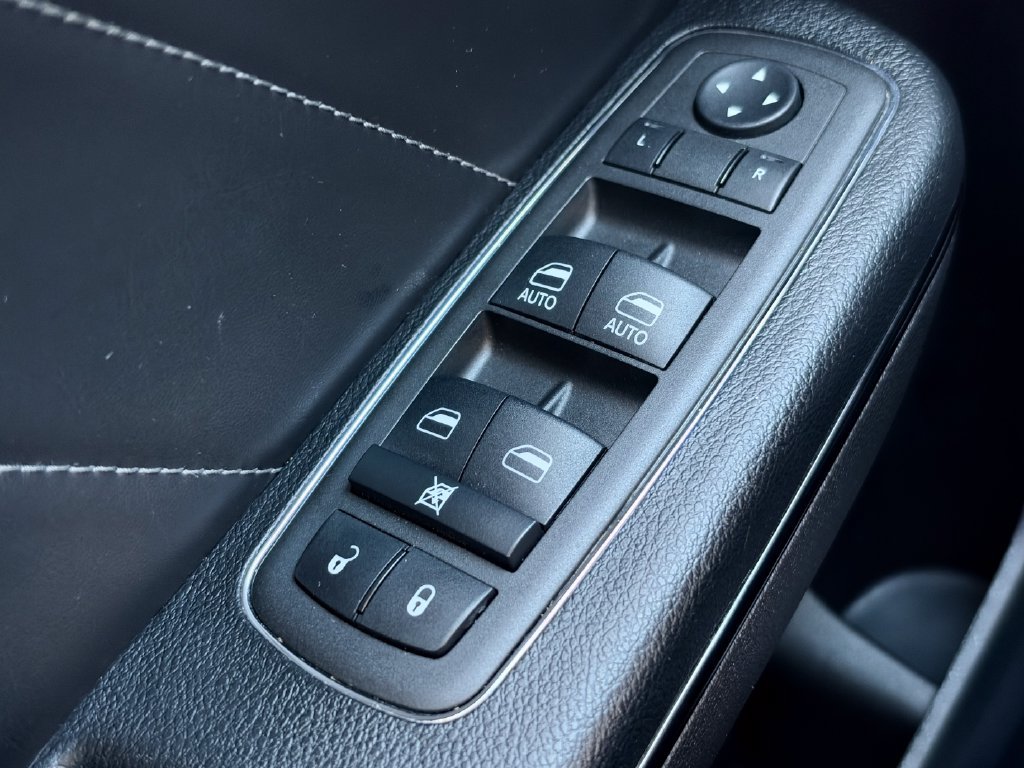 Used 2022 Dodge Charger GT w/ Plus Group AWD/4WD image 31