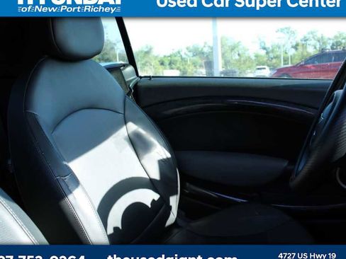 Used 2011 MINI Cooper S FWD image 8