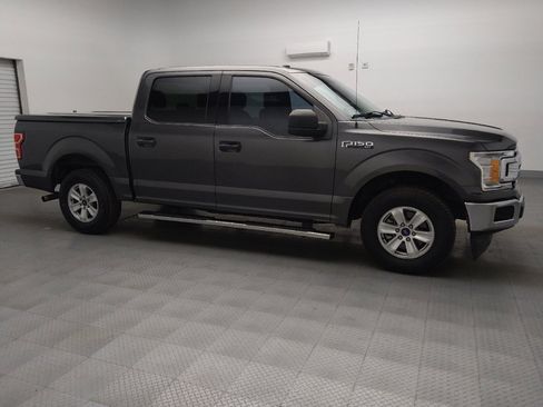 Used 2018 Ford F150 XLT image 11