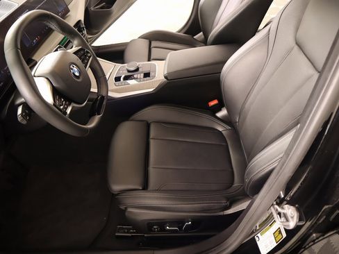 Used 2025 BMW 330i 330i image 13