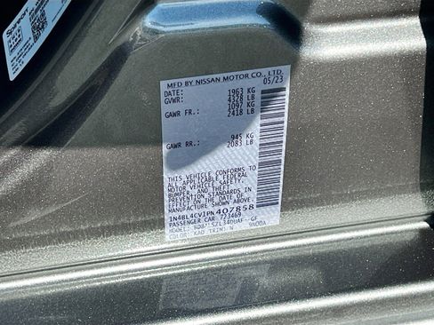 Used 2023 Nissan Altima 2.5 SR w/ SR Premium Package image 34