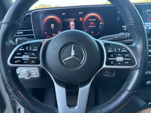 Used 2020 Mercedes-Benz GLE 350 4MATIC image 25