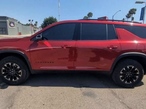 Certified 2025 Chevrolet Traverse Z71 AWD/4WD image 5