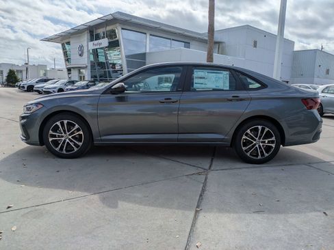 New 2026 Volkswagen Jetta Sport FWD image 7