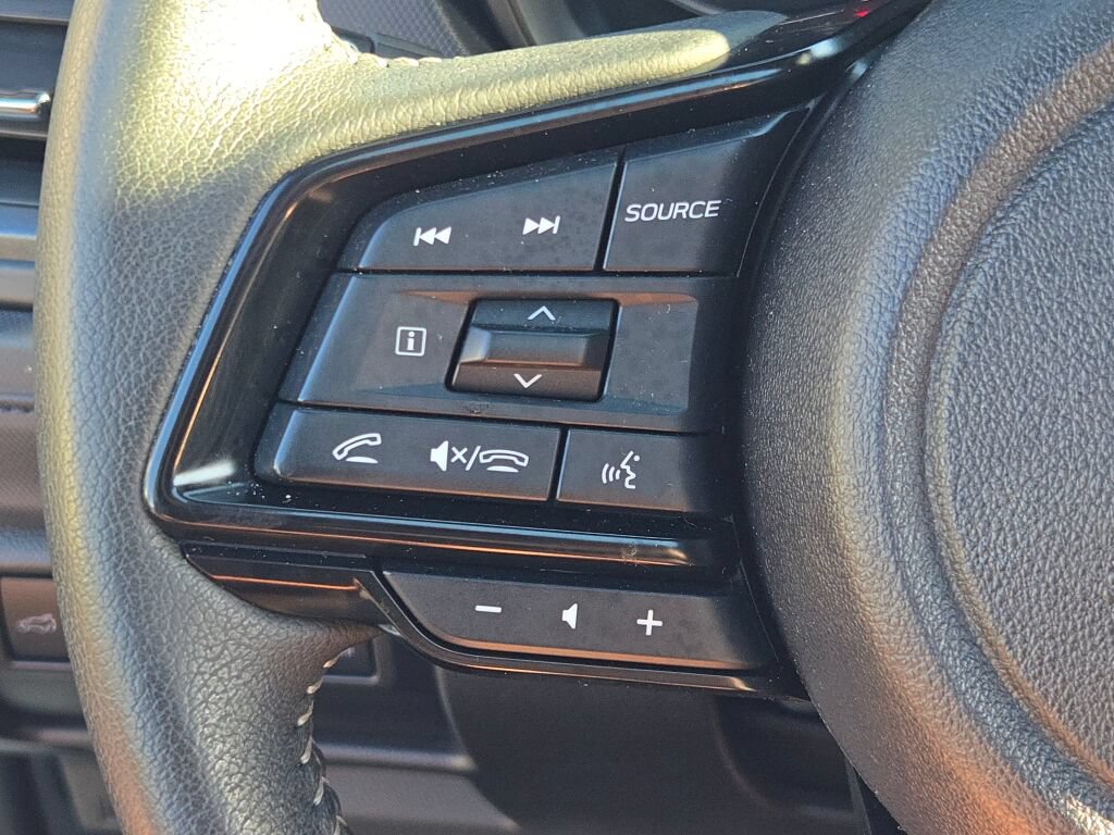 Certified 2025 Subaru Forester Premium AWD/4WD image 33