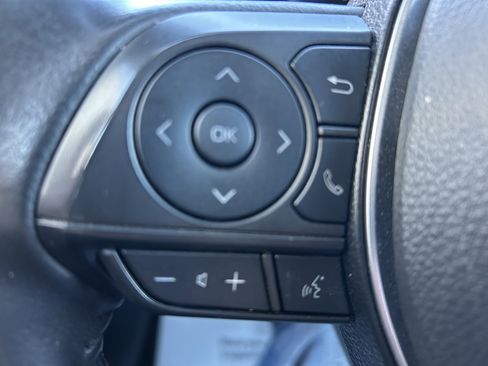 Certified 2024 Toyota Corolla Cross XLE w/ Convenience Package image 25