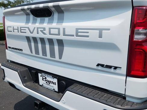 New 2026 Chevrolet Silverado 1500 RST AWD/4WD image 11