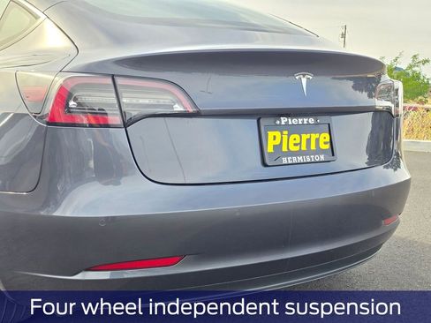 Used 2021 Tesla Model 3 Standard Range Plus RWD image 8