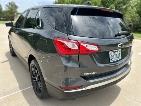 Used 2021 Chevrolet Equinox LT FWD image 8