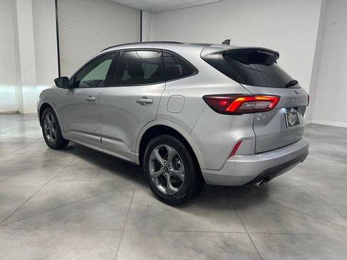 Used 2024 Ford Escape ST-Line image 5