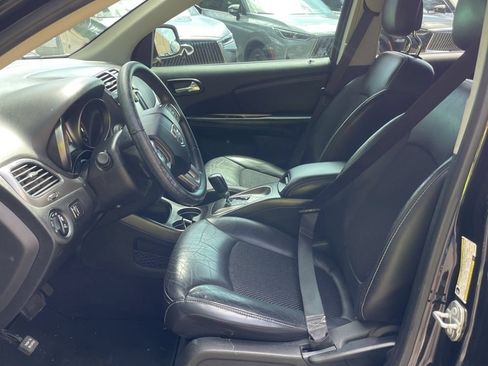 Used 2018 Dodge Journey Crossroad AWD/4WD image 5