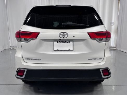 Used 2019 Toyota Highlander Limited AWD/4WD image 7