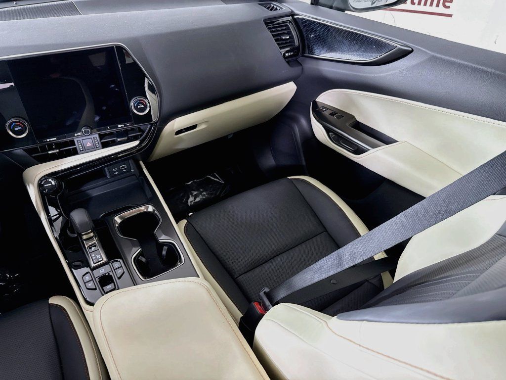 Used 2024 Lexus NX 350 AWD w/ Cold Area Package image 25