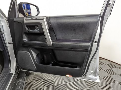 Certified 2022 Toyota 4Runner SR5 Premium image 45