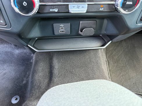 Used 2025 Ford F150 XLT w/ Equipment Group 301A Standard AWD/4WD image 20