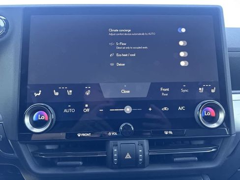 Used 2024 Lexus GX 550 w/ Accessory Package (2T) AWD/4WD image 19