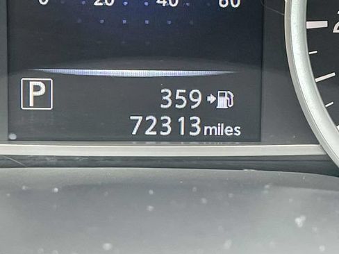 Used 2018 Nissan Sentra SV FWD image 22