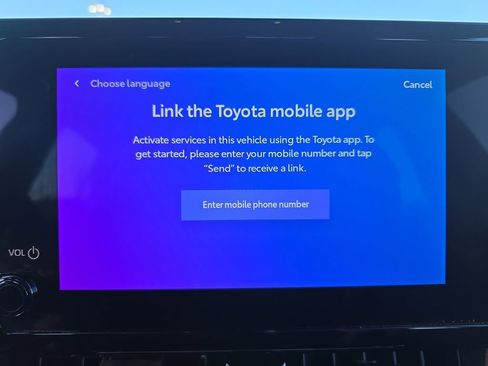 Used 2024 Toyota Corolla LE image 24