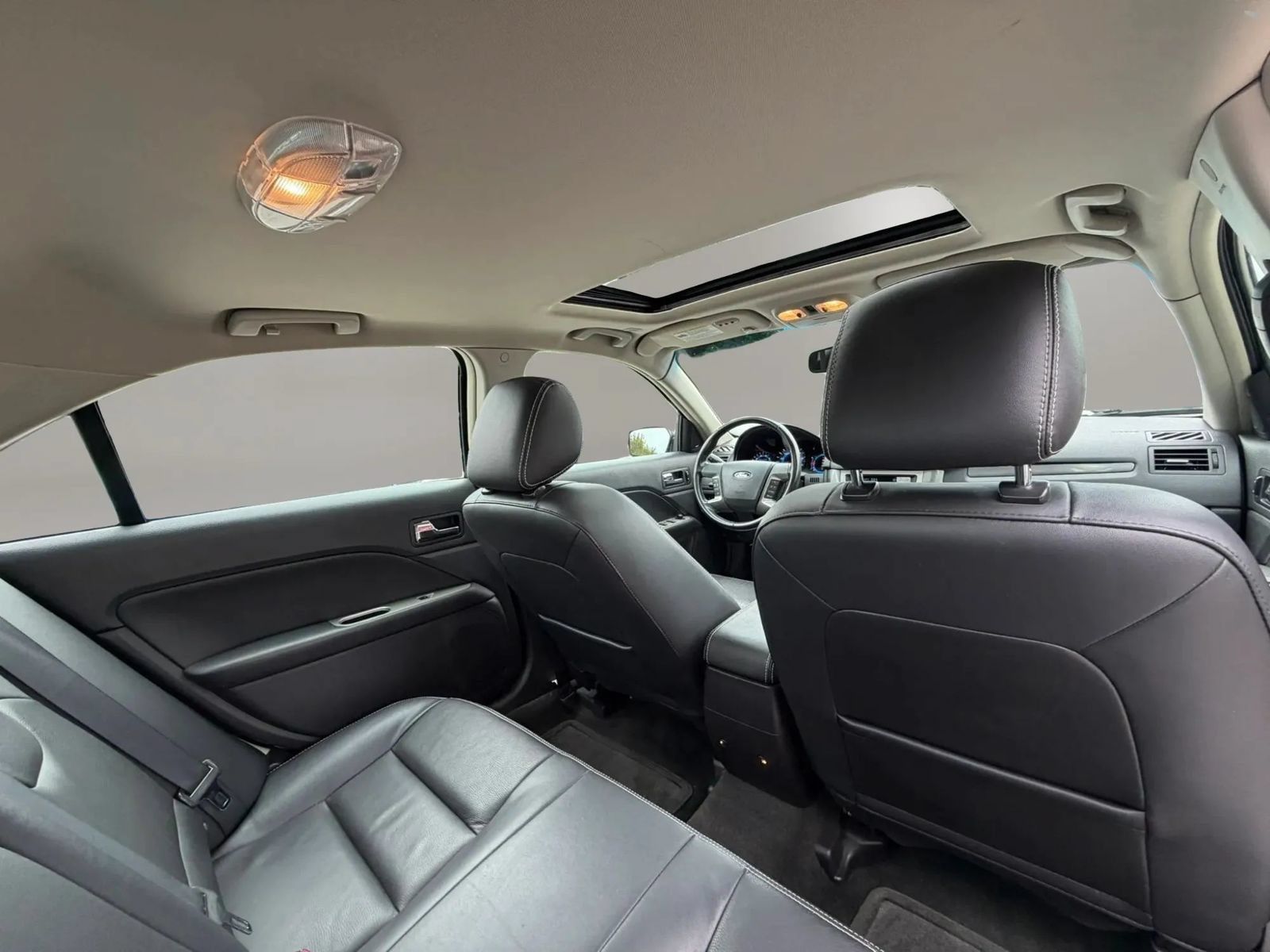 Used 2012 Ford Fusion SEL FWD image 27