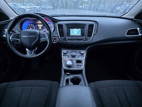 Used 2015 Chrysler 200 Limited w/ Convenience Group FWD image 21