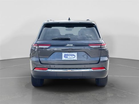 Used 2022 Jeep Grand Cherokee Limited 4xe image 6