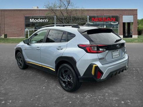 Used 2024 Subaru Crosstrek 2.5i Sport AWD/4WD image 2