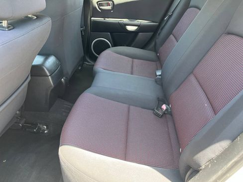 Used 2006 MAZDA MAZDA3 s w/ Appearance Pkg FWD image 15