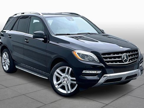 Used 2014 Mercedes-Benz ML 350 4MATIC image 3