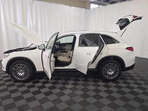 New 2026 Mercedes-Benz GLC 300 4MATIC image 12