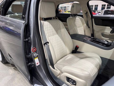 Used 2019 Jaguar XJ L Portfolio image 64