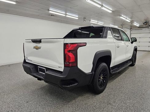 Used 2024 Chevrolet Silverado EV W/T image 4