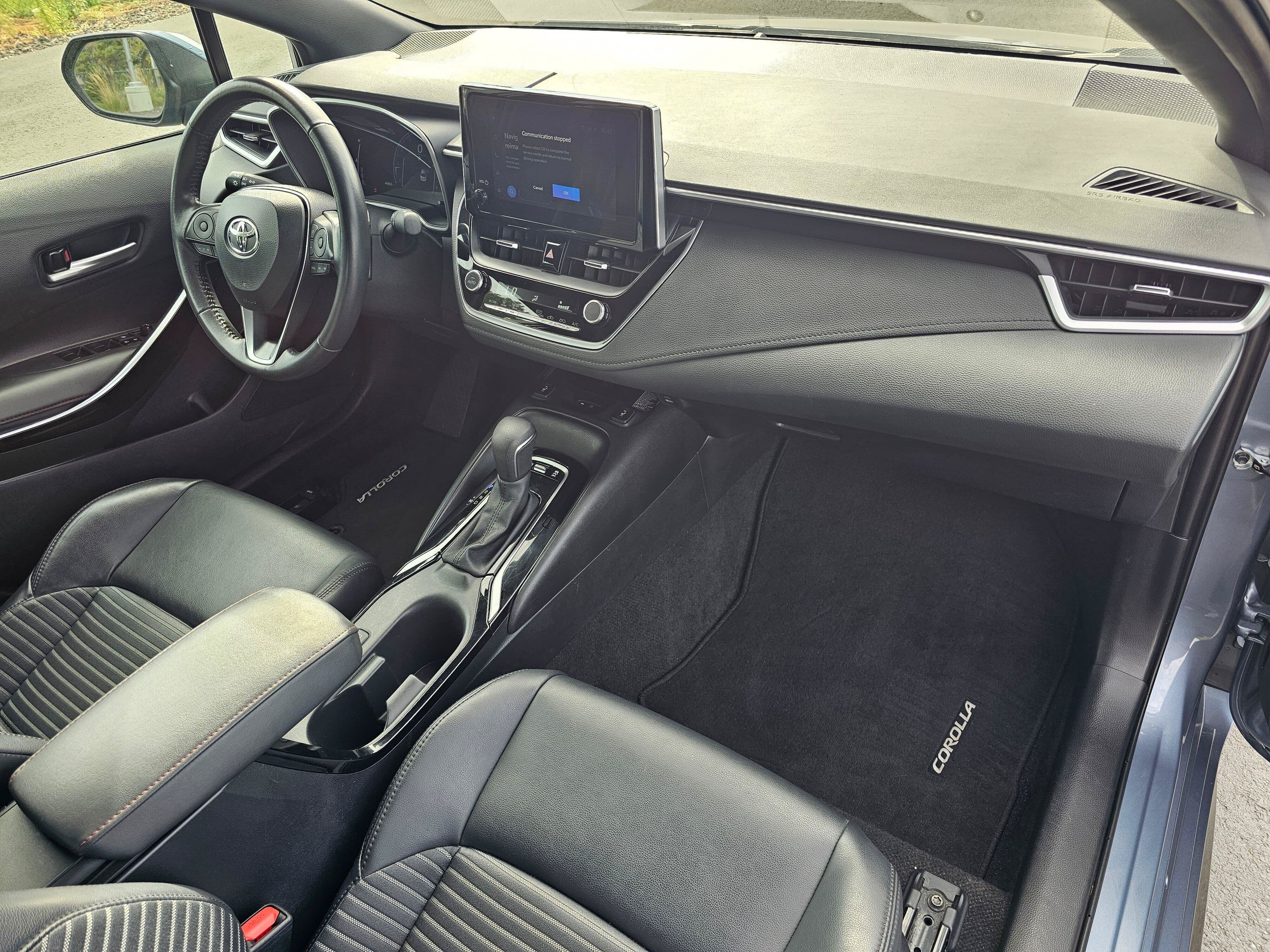 Used 2024 Toyota Corolla XSE FWD image 11