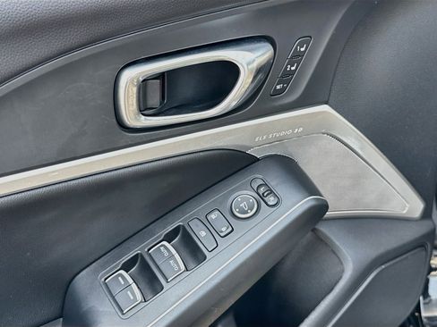 Used 2025 Acura Integra A-Spec w/ Technology Package FWD image 10