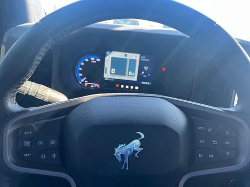 Used 2023 Ford Bronco Everglades AWD/4WD image 28