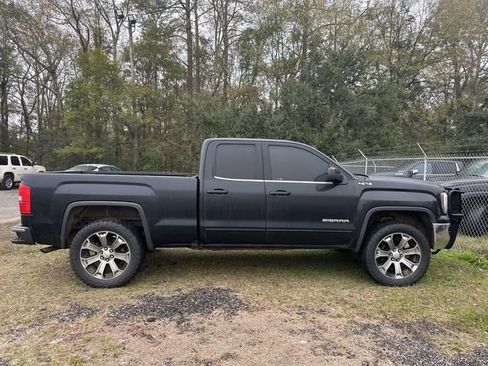 Used 2017 GMC Sierra 1500 SLE w/ SLE Value Package image 20