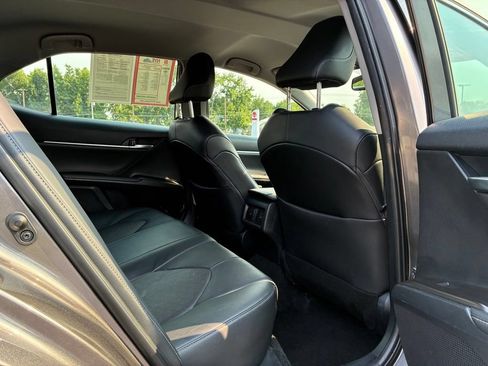 Used 2023 Toyota Camry XSE FWD image 43