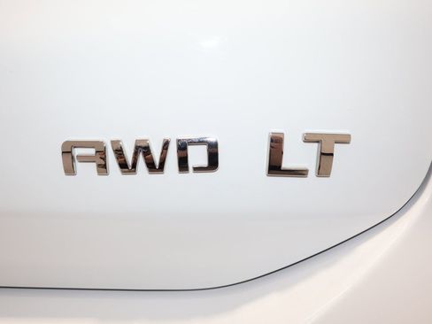 Certified 2024 Chevrolet Equinox LT image 34