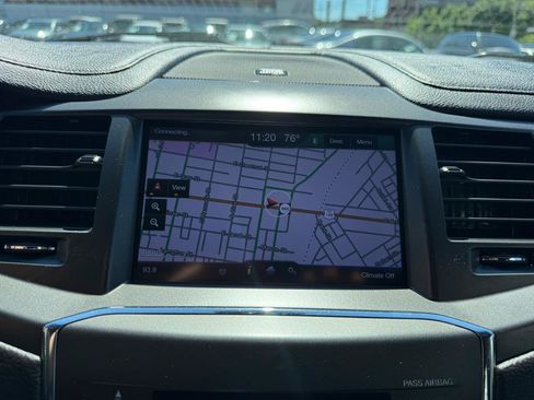 Used 2013 Lincoln MKS AWD image 11
