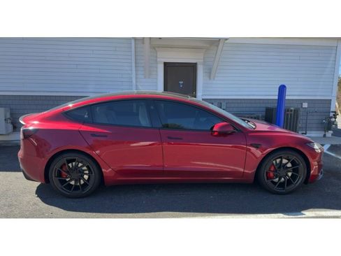 Used 2025 Tesla Model 3 Performance image 2