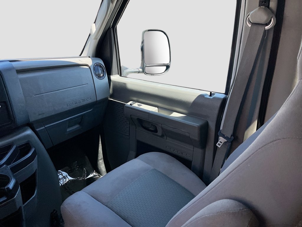 Used 2014 Ford E-350 and Econoline 350 XLT RWD image 21