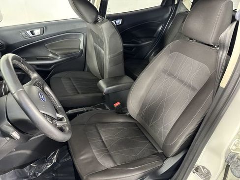 Used 2018 Ford EcoSport SE image 19