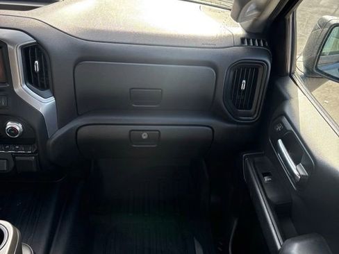 Used 2021 GMC Sierra 1500 2WD Double Cab w/ Convenience Package image 19